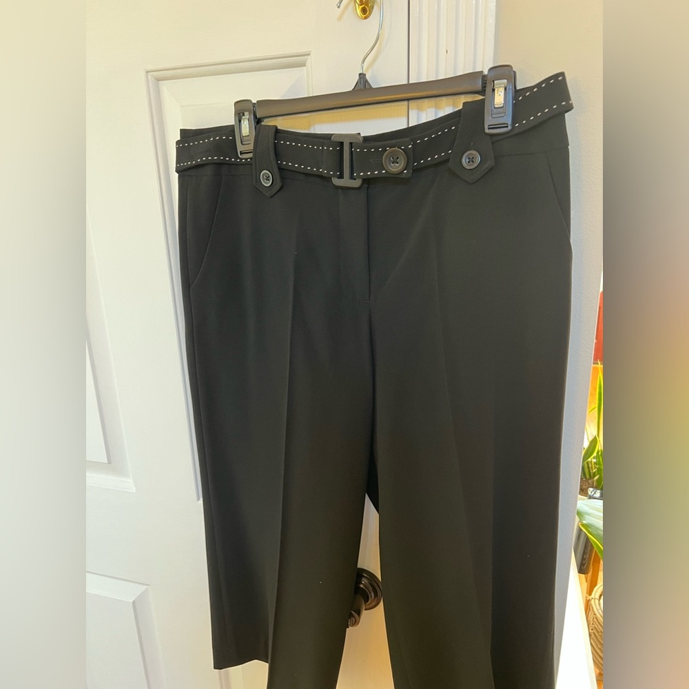 Women’s Black Dressy Cropped Pants